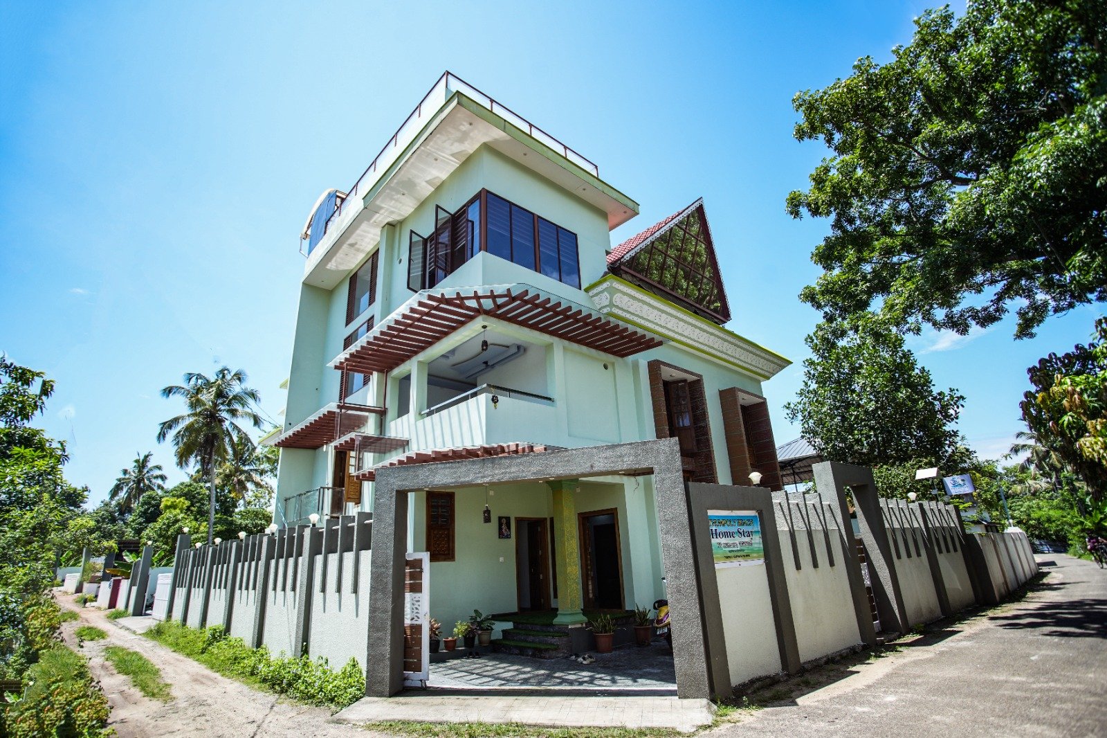 Thumpoly Beach Resort